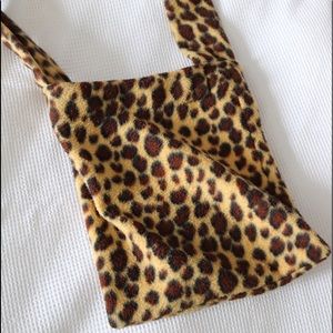 handmade cheetah fluffy bag🤍